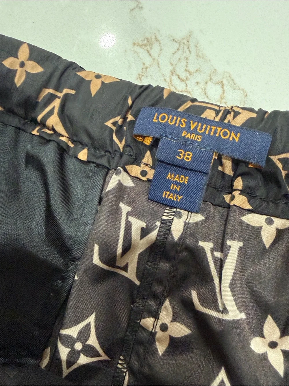 Louis Vuitton premium jogger